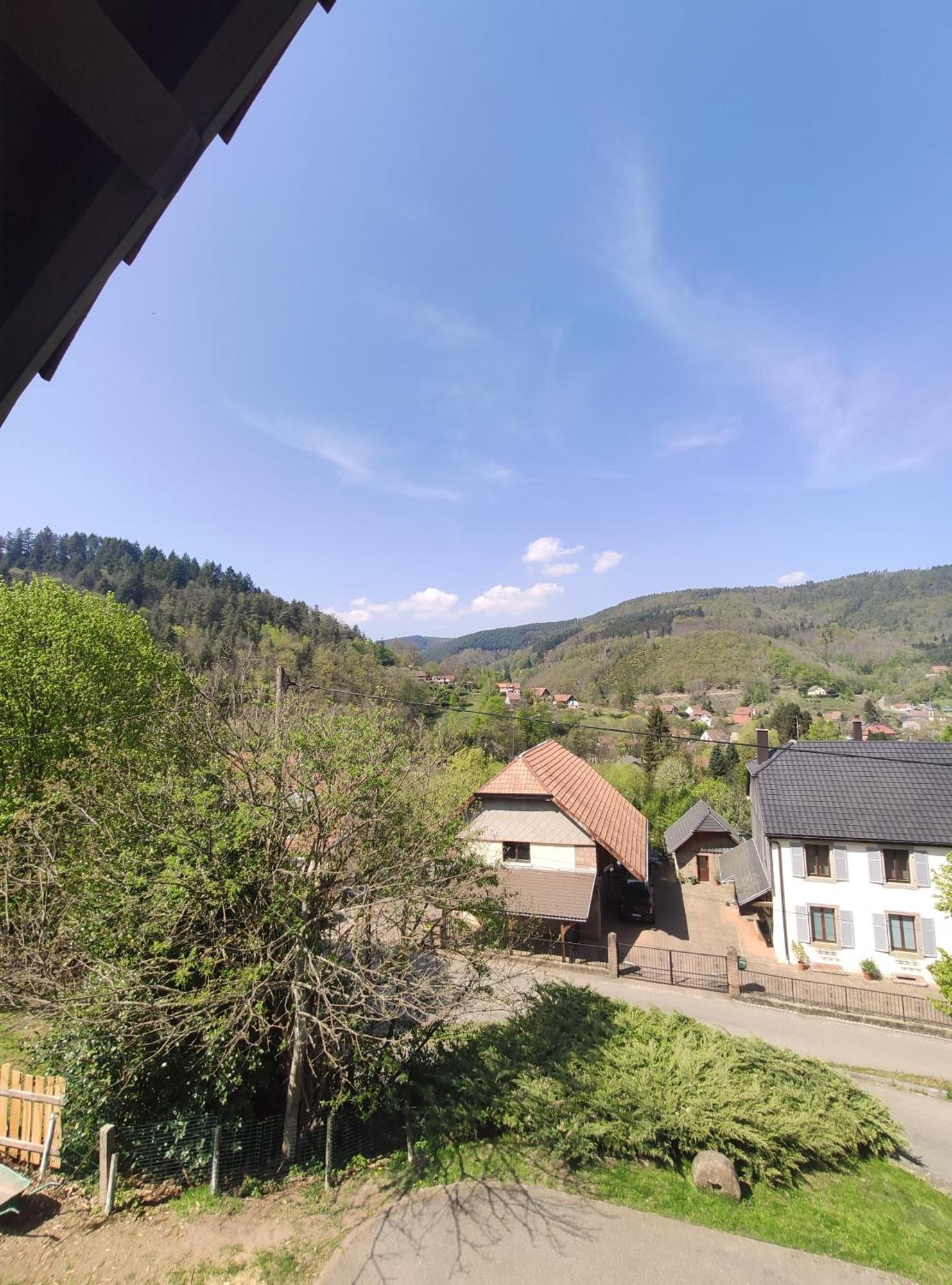 Appartement Douillet Avec Vue Sur Les Montagnes Fouchy Luaran gambar