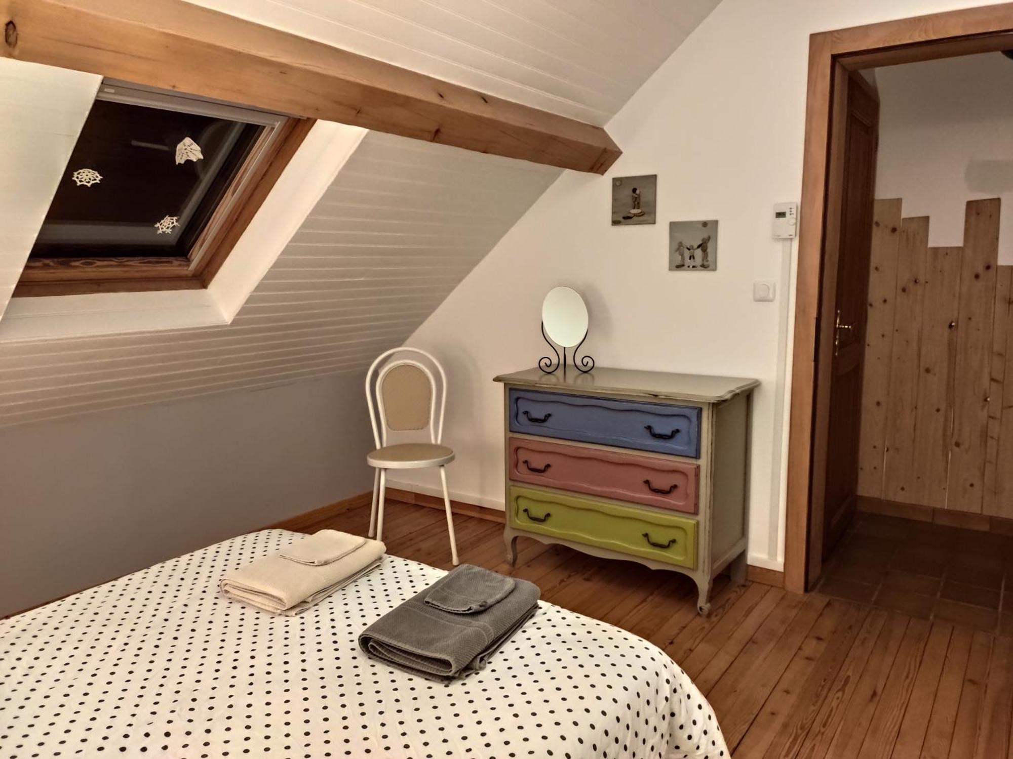 Appartement Douillet Avec Vue Sur Les Montagnes Fouchy Luaran gambar